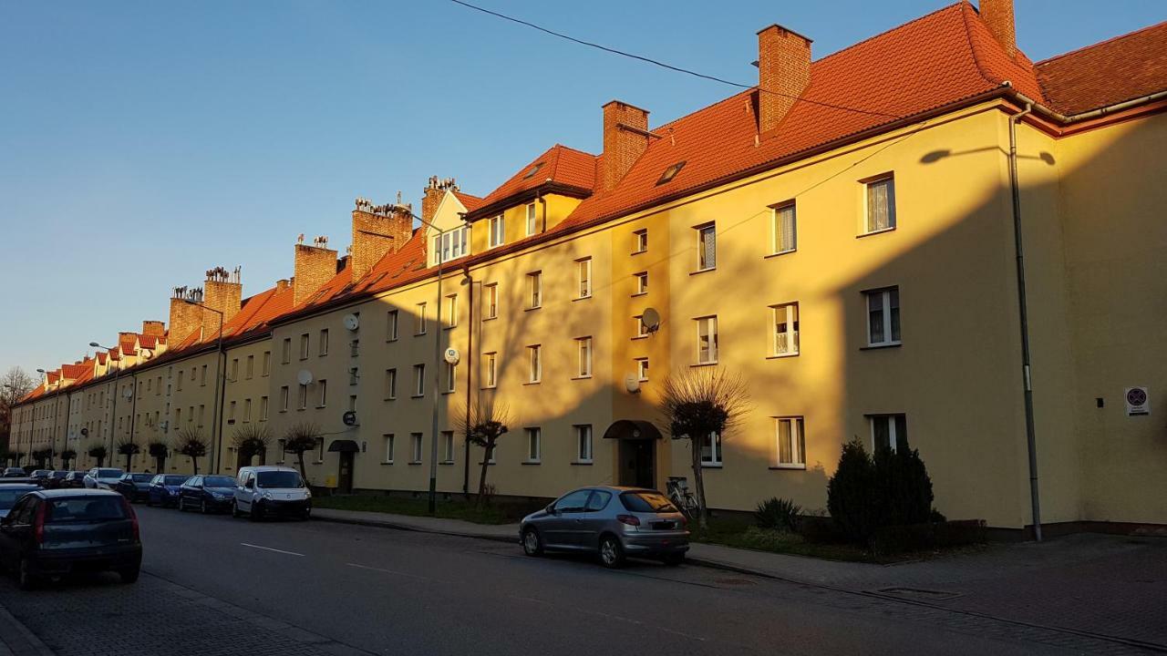 Home Sweet Home Auschwitz Exterior foto